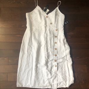 White Express Dress *NEVER WORN with tags attached